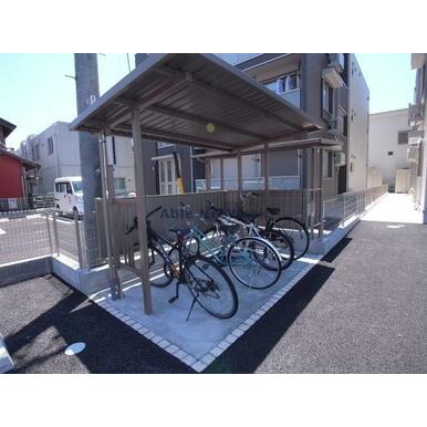 駐輪場