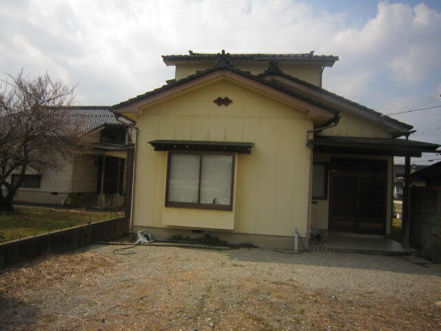 Cheap house for sale in Uozu, Toyama