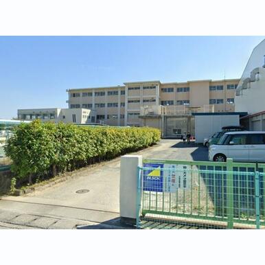 浜松市立与進北小学校 距離:1,058m