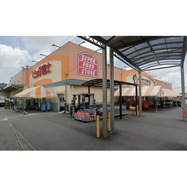 エブリィビッグデー 浜松笠井街道店 距離:1,009m