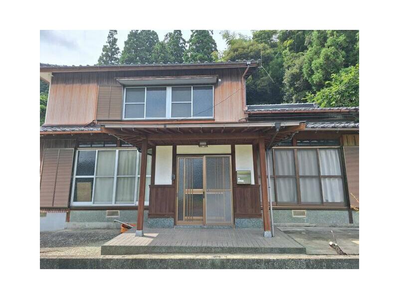 Karatsu City, Nanayama Shiraki, 2-story building, 11DK