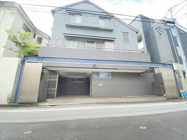 アットホーム 目黒区 中目黒３丁目 中目黒駅 地上2階地下1階建 ４ｓｌｄｋ 目黒区の中古一戸建て 提供元 株 フェリアホーム 一軒家 家の購入