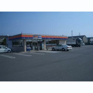 コンビニ 距離:350m