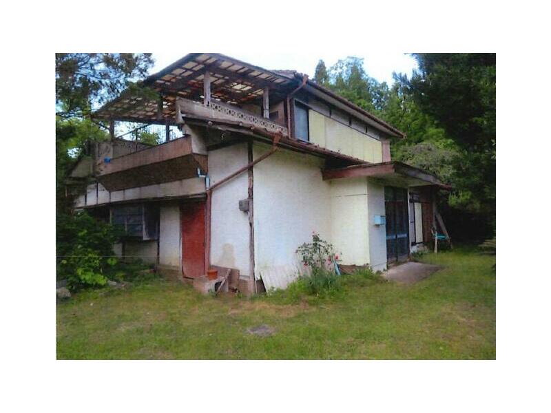 Yamaga-shi, Yamaga Shikakita-cho 4-chome 2F 6K

700,000 yen