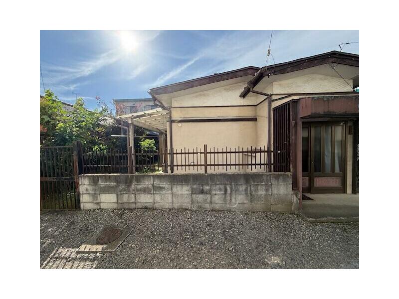 2F 5DK in Kajicho, Numata City (Numata Sta.)

300,000 yen