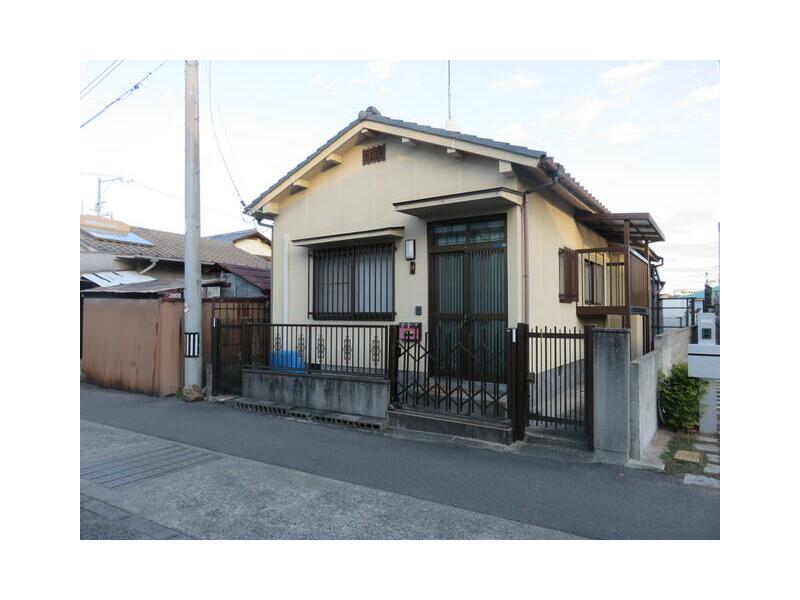 Okayama City, Naka Ward, Fujiwara Mitsu Town 3-chome (Takashima Station) 1-story building 3DK
