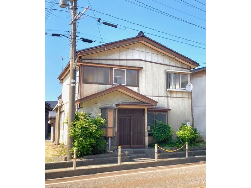 1-chome Kanamachi, Nagaoka City (Nagaoka Station) 2-story 5DK