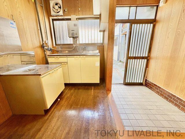 2-story building, 2K apartment, Nakagawa 2-chome, Ikuno-ku, Osaka City (near Imasato Station) &mdash; photo 7