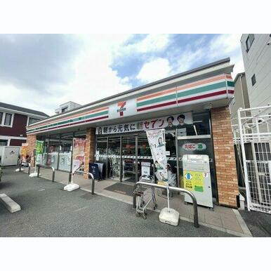 セブン-イレブン 浦和元町2丁目店 距離:1,056m
