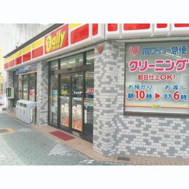 ニューヤマザキデイリーストア新栄二丁目店 距離:107m