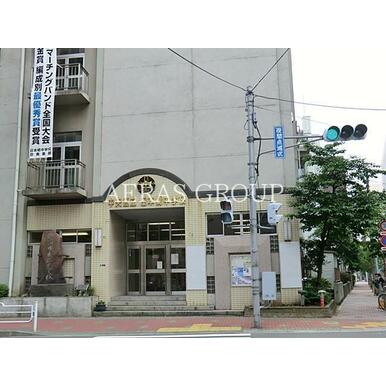 中央区立日本橋中学校 距離:1,278m