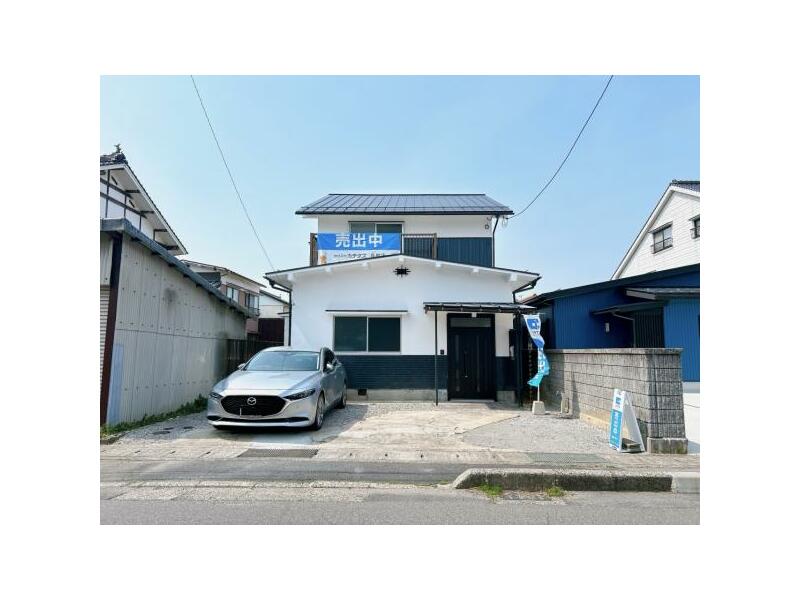 Kurayoshi City, Taisho-cho 2-chome (Kurayoshi Station) 2-story building 5LDK