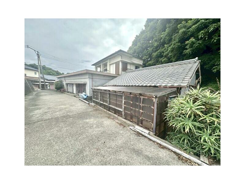 4 minutes on foot from Sanco Bus Taokadera stop