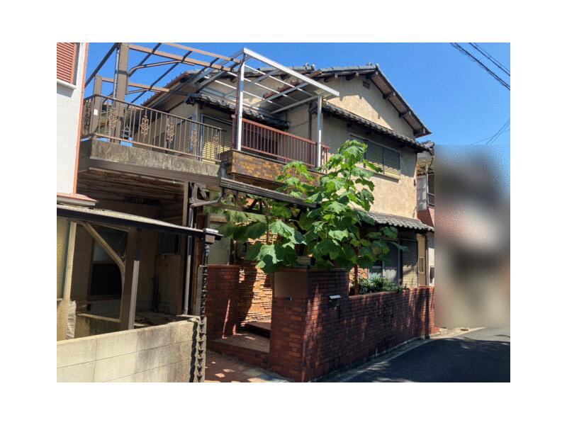 Yamatokoriyama-shi, Yamato Kujo-cho (Kujo Station) 2F 6DK

2.5 million yen