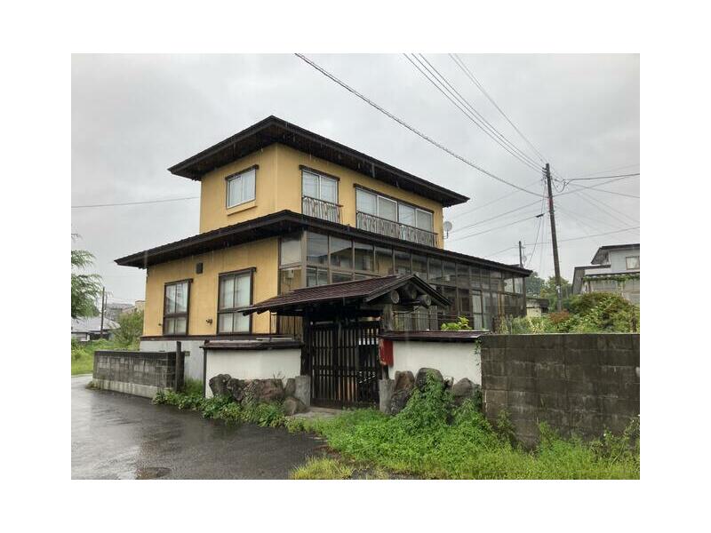 Odate City, Aza Sakuramachi Minami (Higashi-Odate Station) 3-story 7DK