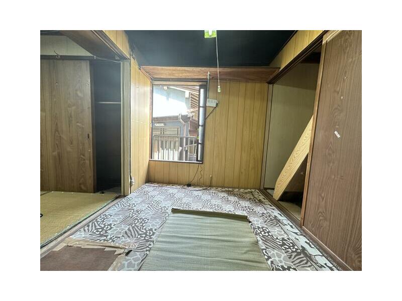Awaji-city Iwayanishi-cho 2F 4K

1,890,000 yen