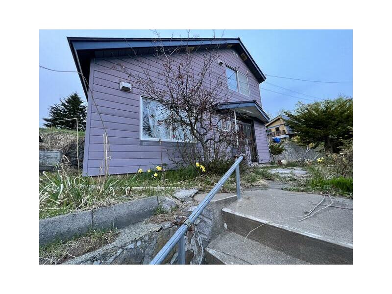 Otaru City Nagahashi 5-chome (Otaru Station) 2-story 4LDK