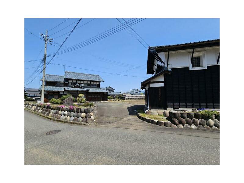 Ono City, Shinozato-cho (Echizen-Ono Station) 2-story 8DK