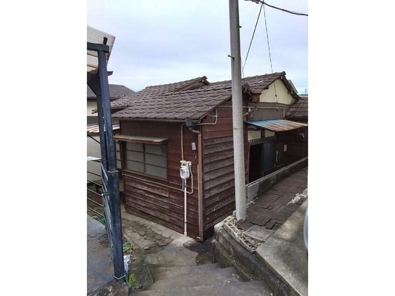 Niiza-shi, Niiza 1-chome (Shiki Sta.) Single story house 5K

3,800,000 yen