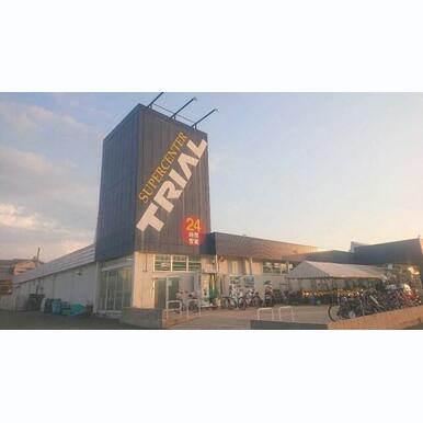 スーパーセンタートライアル 宝来店 距離:180m