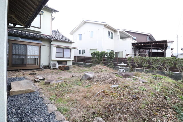 アットホーム】三次市 十日市中4丁目 (三次駅 ) 2階建 7DK アットホーム】三次市 十日市中4丁目 (三次駅 ) 2階建 7DK