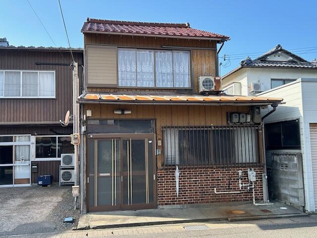 Obama City, Unhama 2-chome (Obama Station) 2-story building 6DK