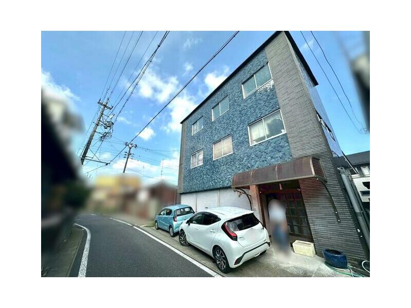 IR Ishikawa Railway "Awazu" station 15 min. walk