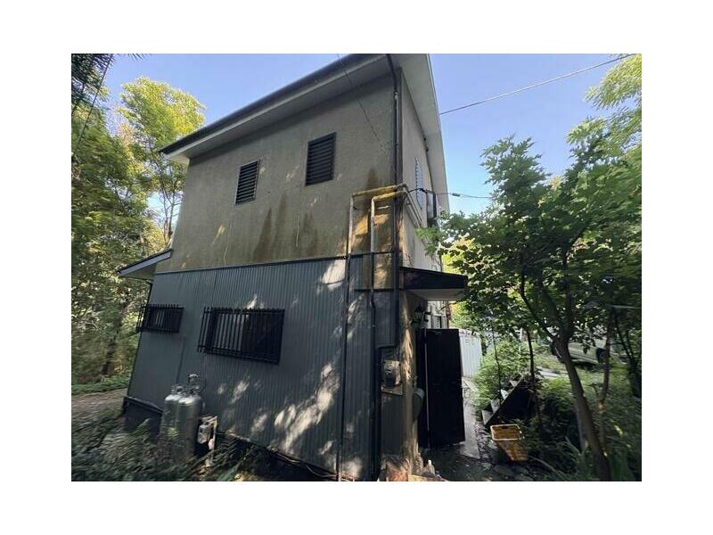 Manazuru-cho, Ashigarashita-gun, Iwa (Manazuru Sta.) 2F 2DK

5.3 million yen