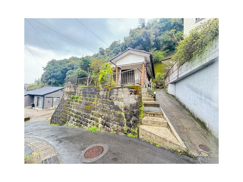 Kagoshima-city Shimoishiki 2-chome (Kagoshima Chuo Sta.) Single-story building, 2SDK

1,500,000 yen