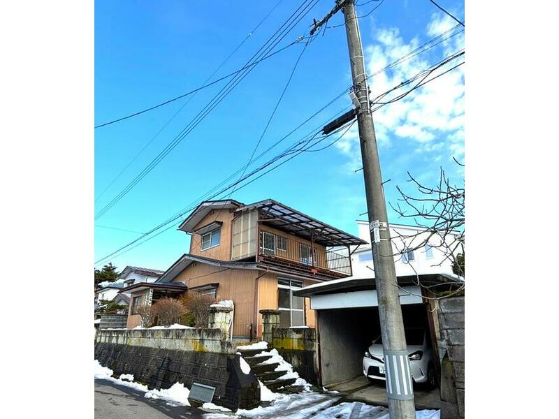 Aizuwakamatsu City, Tsutsumimachi (Aizuwakamatsu Station) 2-story building, 5K