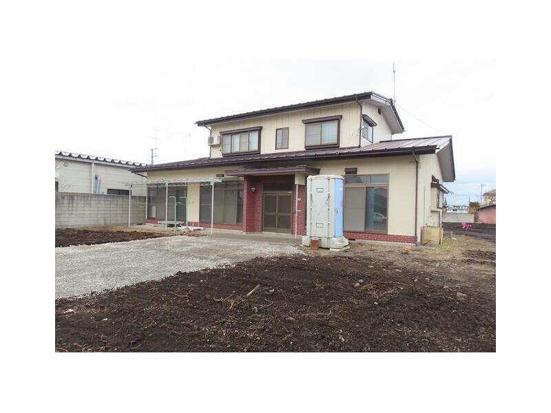 2F 8DK in Higashigobancho, Towada-shi, Kanagawa

8 million yen