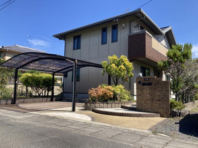 Cheap house for sale in Ryuo, Shiga