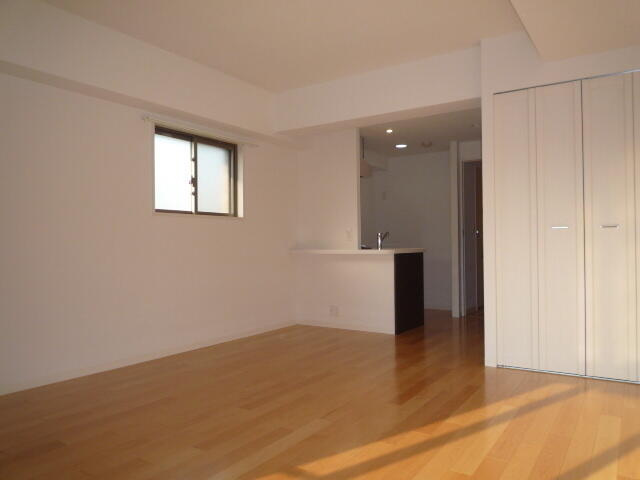 アットホーム セレッソコート新大阪 4階 １ｋ 提供元 株 ｇｌｕｃｋ 賃貸住宅サービスｆｃ西中島 駅前店 大阪市淀川区の賃貸マンション