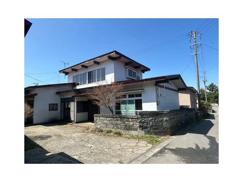 2F 8DK in Kawatogawa Aza Shinyanbu, Noshiro City (Noshiro Sta.)

1,300,000 yen
