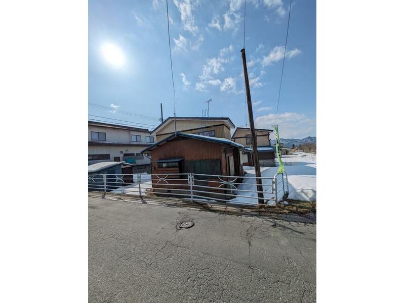 Yonezawa City, Azumacho (Yonezawa Station) 2-story building 6K