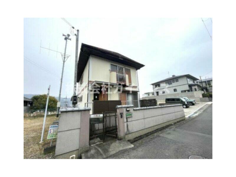 Ikoma County, Heguri Town, Kasugaoka 2-chome (Tatsutagawa Station) 2-story 5DK