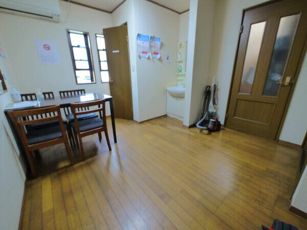 アットホーム 新宿区 北新宿３丁目 大久保駅 2階建 ５ｌｄｋ 新宿区の中古一戸建て 提供元 三井のリハウス新宿センター 三井不動産リアルティ 株 一軒家 家の購入