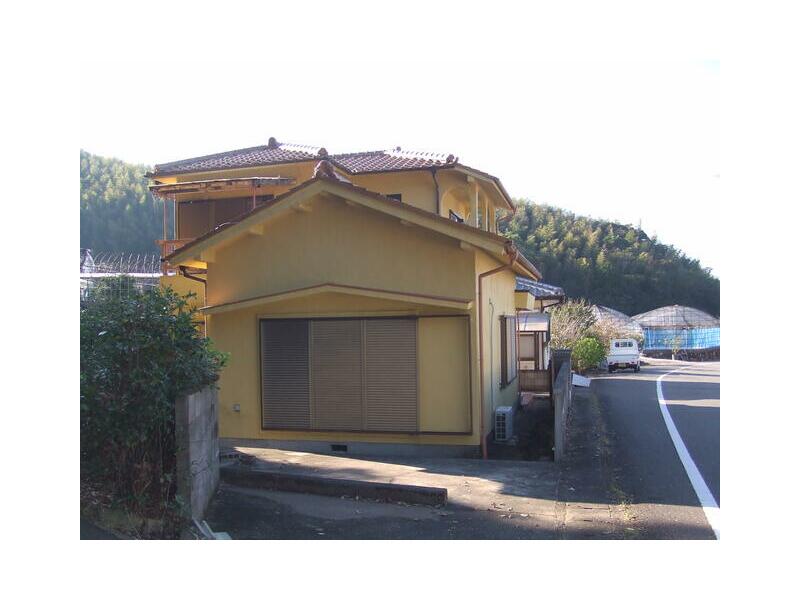 Komatsushima City, Tano-cho Mizonoki (Tachie Station) 2-story building 4LDK