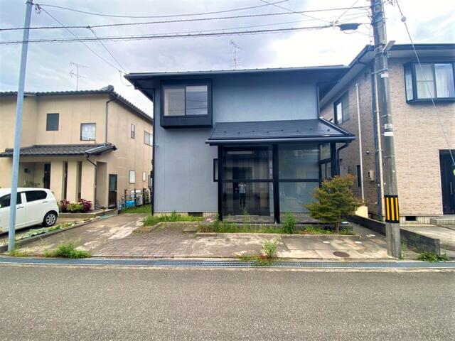 アットホーム 金沢市 御供田町ロ 三ツ屋駅 2階建 ４ｌｄｋ 金沢市 の中古一戸建て 提供元 不動産パートナー 株 一軒家 家の購入