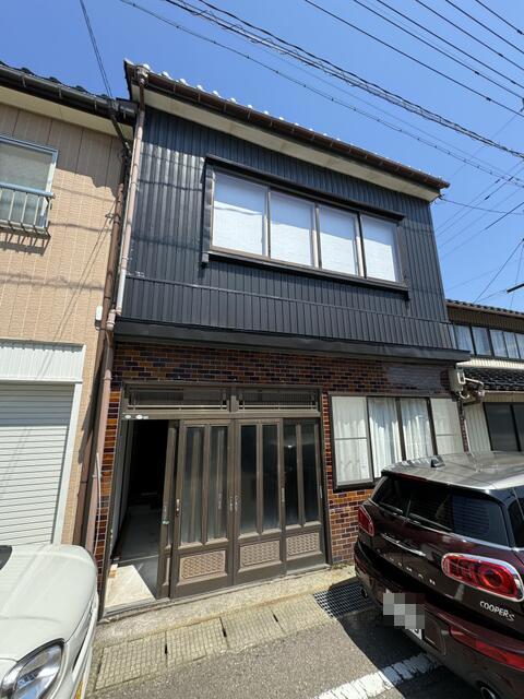 Cheap house for sale in Himi, Toyama