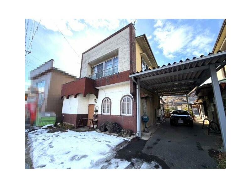 Tone County, Minakami Town, Fuse (Jōmō-Kōgen Station) 2-story building 7DK