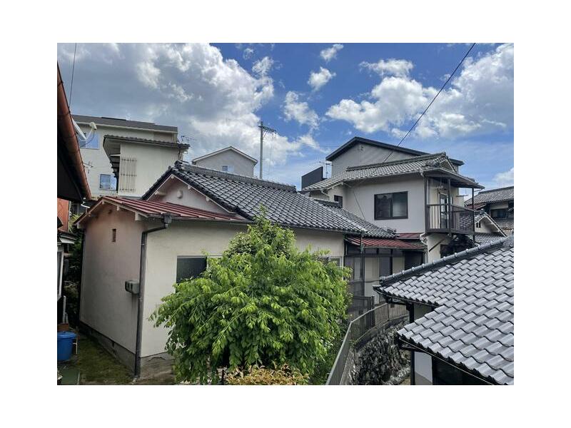 Kure City, Higashitachikawa-cho (Kure Station) 2-story building 8LDK
