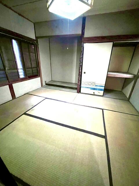Cheap house for sale in Kobe, Hyogo