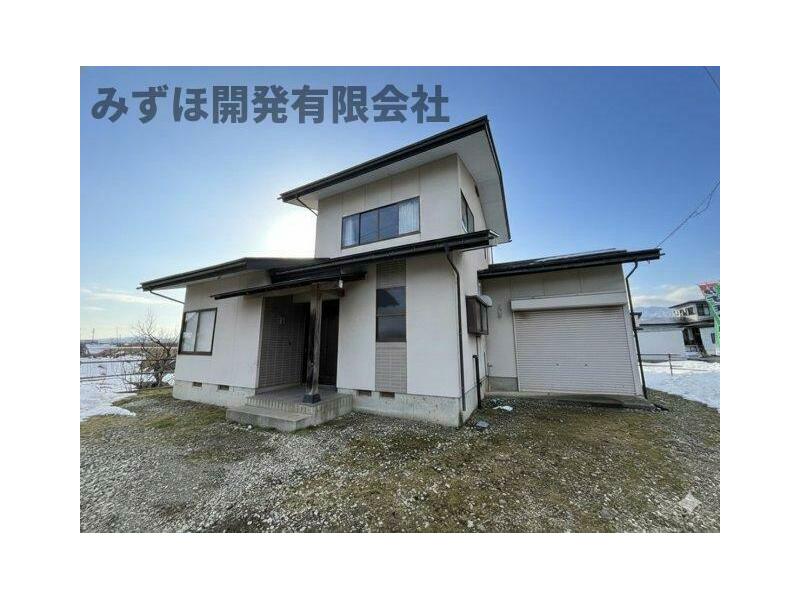 Murayama City, Oaza Kawashima Ko (Murayama Station) 2-story building 3DK