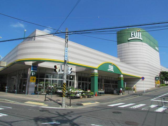 アットホーム 川崎市宮前区 西野川3丁目 武蔵小杉駅 2階建 4ldk 川崎市宮前区の中古一戸建て 提供元 アストラスト 川崎宮前平店 株 ustrust 一軒家 家の購入 アットホーム 川崎市宮前区 西野川3丁目 武蔵小杉駅 2階建 4ldk 川崎市宮前区の中古一戸建て 提供元 アストラスト 川崎宮前平店 株 ustrust 一軒家 家の購入
