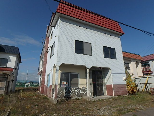 北海道滝川市の一戸建て | 98万円 | 6LDK | 240m² | 洪水ハザード | Akiyama house finder