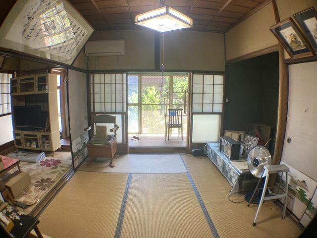 Yamanami-cho, Onomichi City (near Onomichi Station) 2-story building, 7DK &mdash; photo 3
