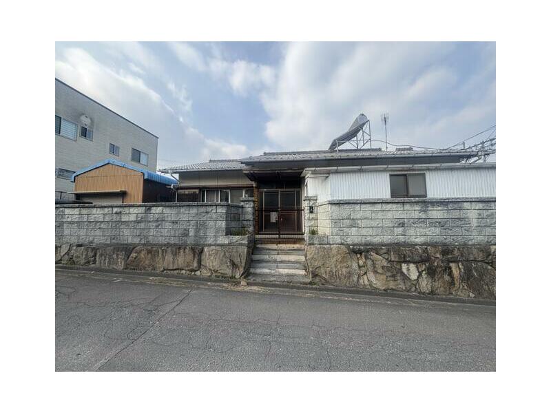 Takamatsu City, Aji Town Matsuo (Yaguri Station) Single-story 4DK