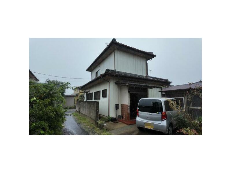 Sano city, Takahagi-cho (Sanoichi station) 2F 4K

3.8 million yen