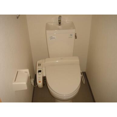 シャワー付トイレ